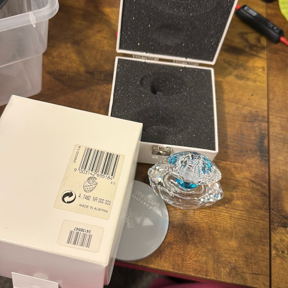 Swarovski Naploleon- Falcon with box